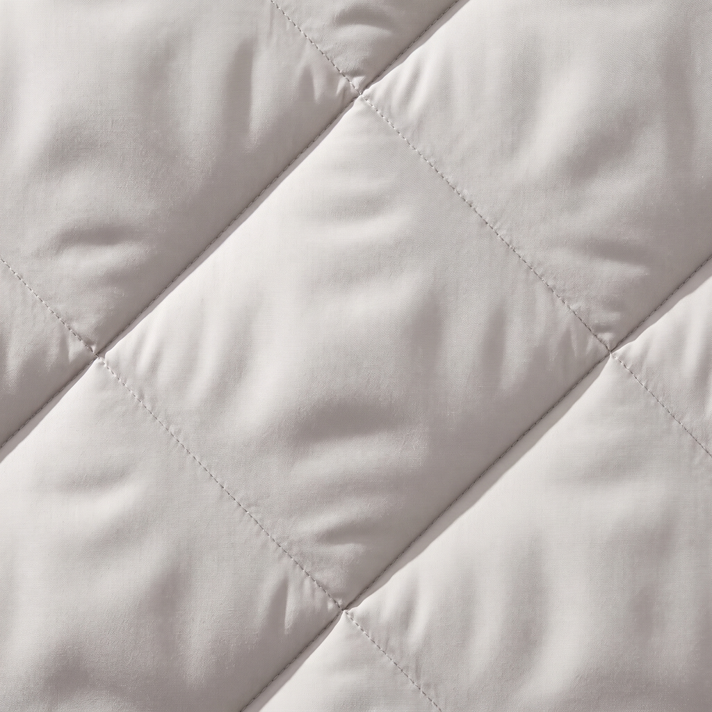 Close-up of the Moonora diamond quilting