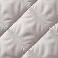 Close-up of the Moonora diamond quilting